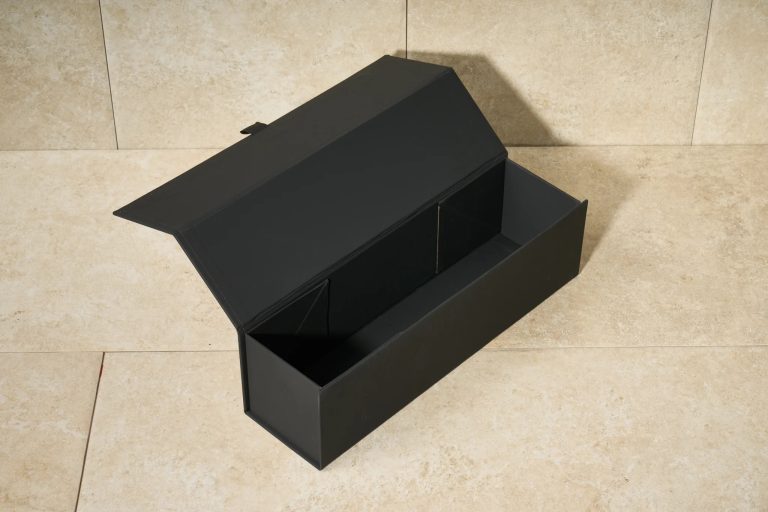 The Art of a Thoughtful Gift Box That Delights