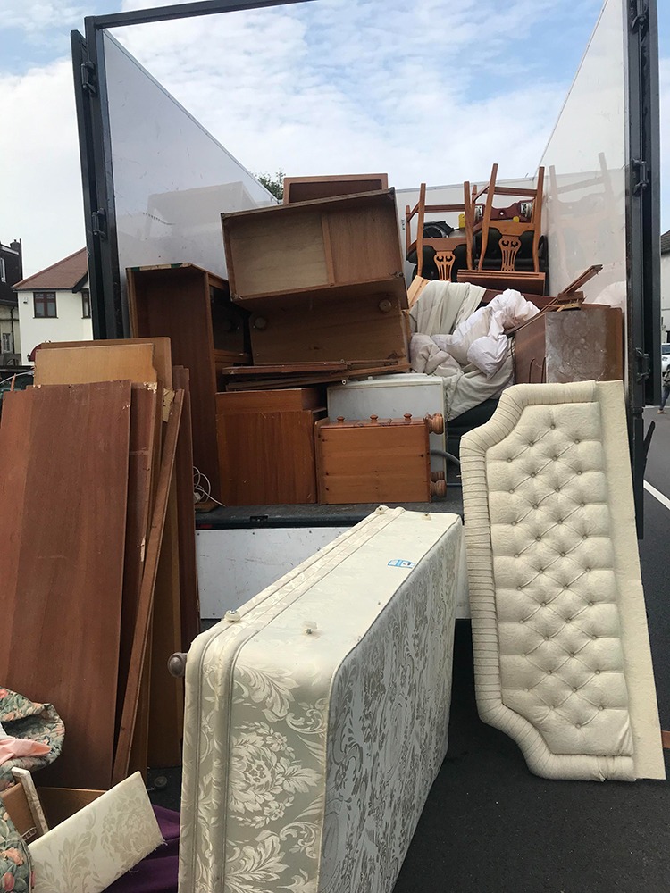 Effortless Furniture Disposal and Clearouts in Essex and Hertfordshire Effortless Furniture Disposal and Clearouts in Essex and Hertfordshire