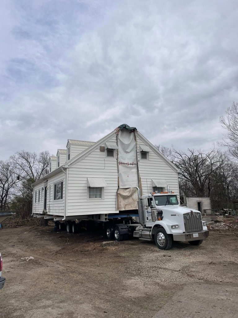 Strong Foundations: Safe Lifting Solutions Across Kansas