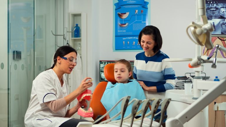 Clearer smiles for adults without the fuss