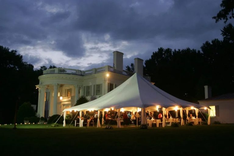 Why businesses trust booking engines for events that sell out