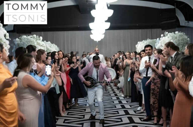 Experience Greek Bouzouki Entertainment in Melbourne for Memorable Events