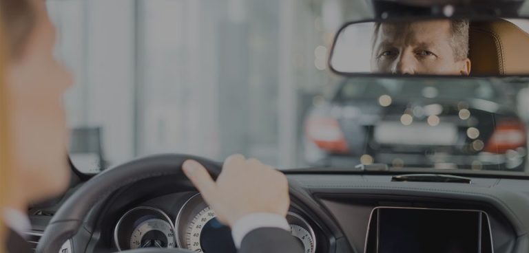 Experience a premium ride in style around Dubai