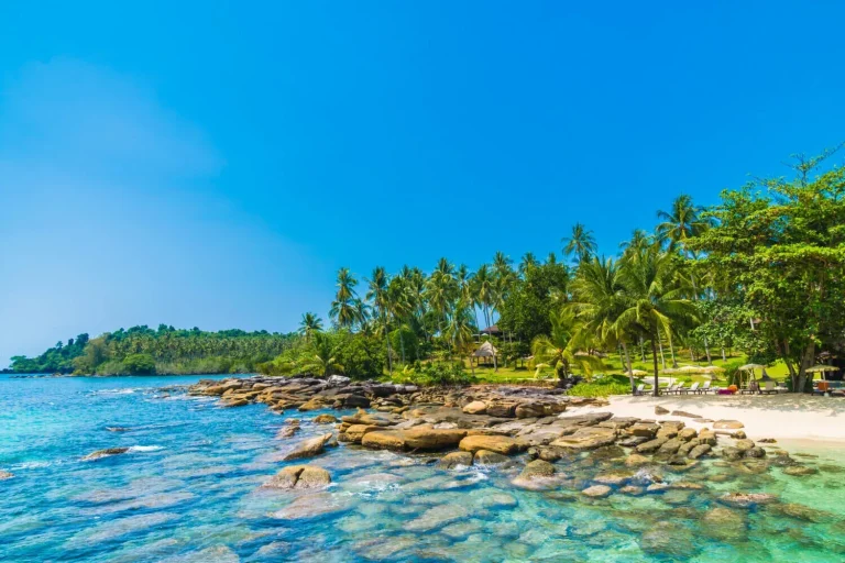 Smart ways to save on car hire in Hawaii
