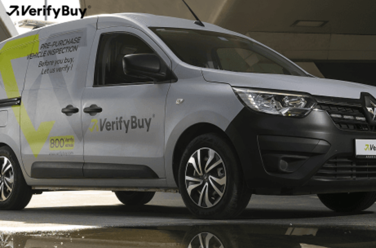 A practical guide to estimating a car value in the UAE