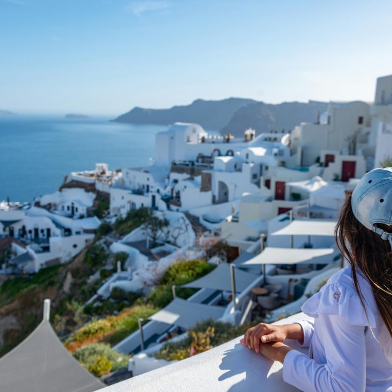 Find a trusted travel agent for Santorini tours Find a trusted travel agent for Santorini tours