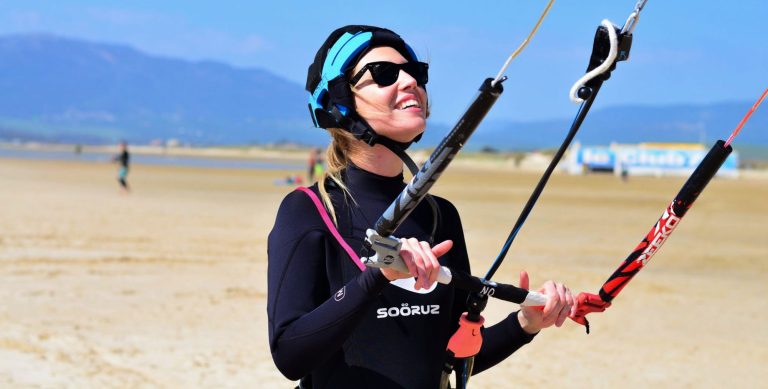 Maîtriser le kitesurf à Tarifa  une approche pratique