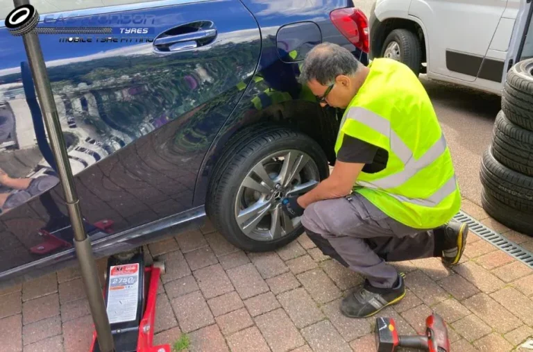 Reliable Mobile Tyre Fitting in Hackney – Convenient Tyre Services at Your Doorstep