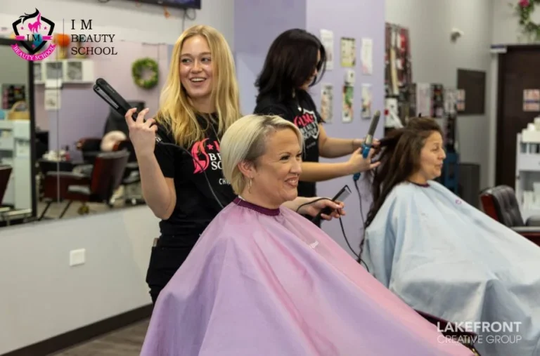 Top Beauty School in Chicago to Launch Your Career in the Beauty Industry