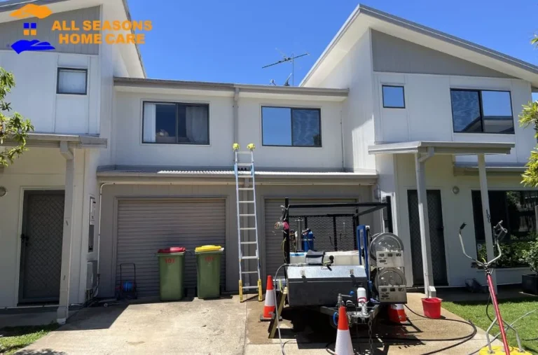 Professional Solar Panel Cleaning Brisbane for Maximum Efficiency and Safety
